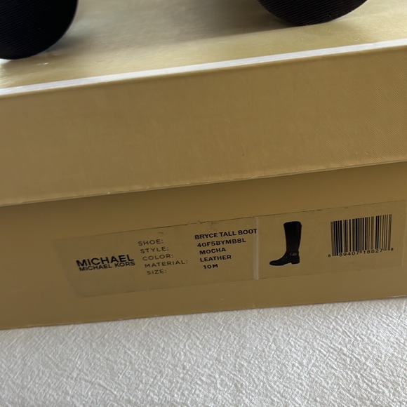 Michael Kors Bryce tall mocha leather boot - Picture 4 of 8